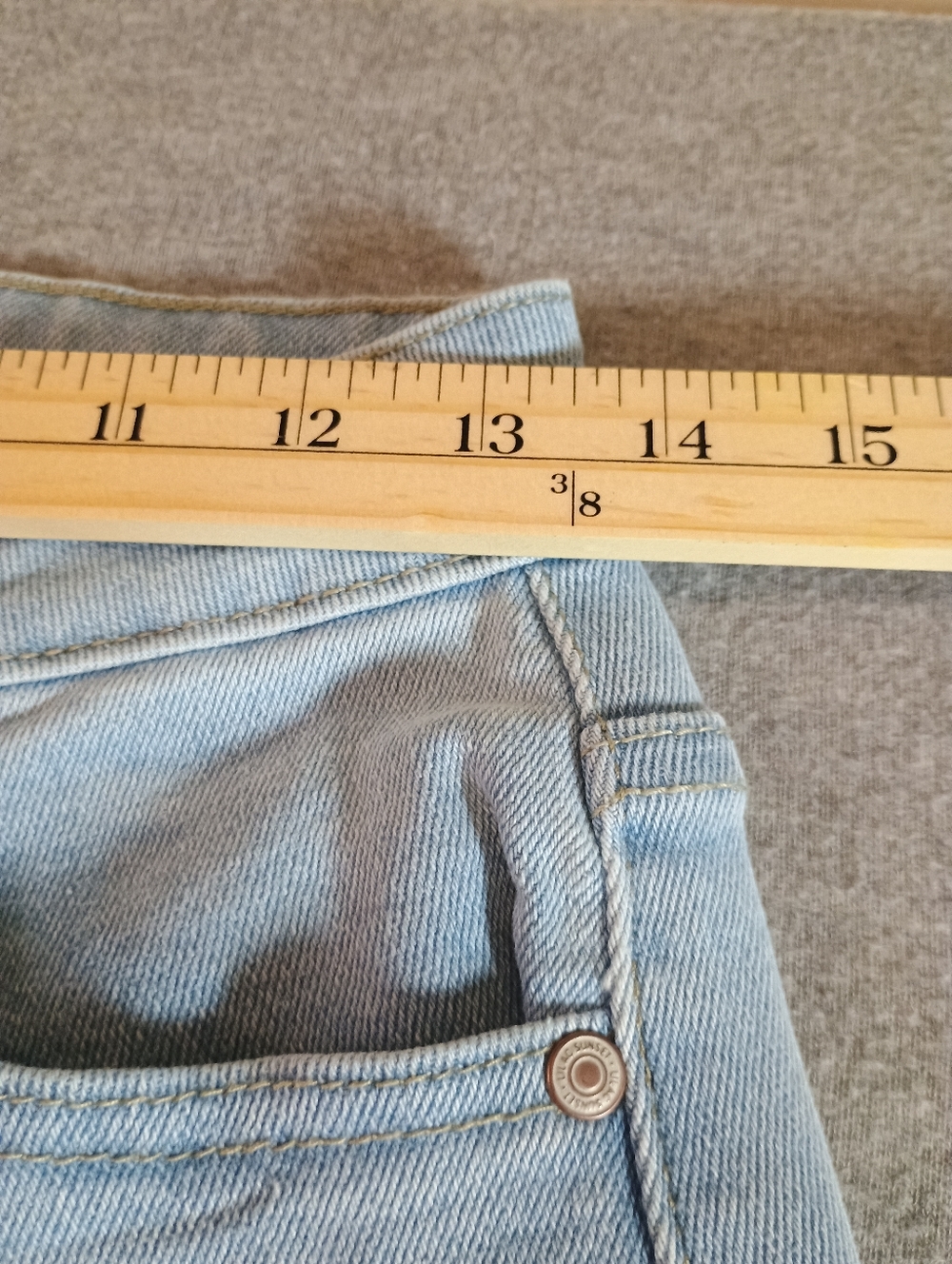 Lilac Sunset Light Blue Women's Size 3 Baggy Straight-Leg Jeans - Picture 6 of 9